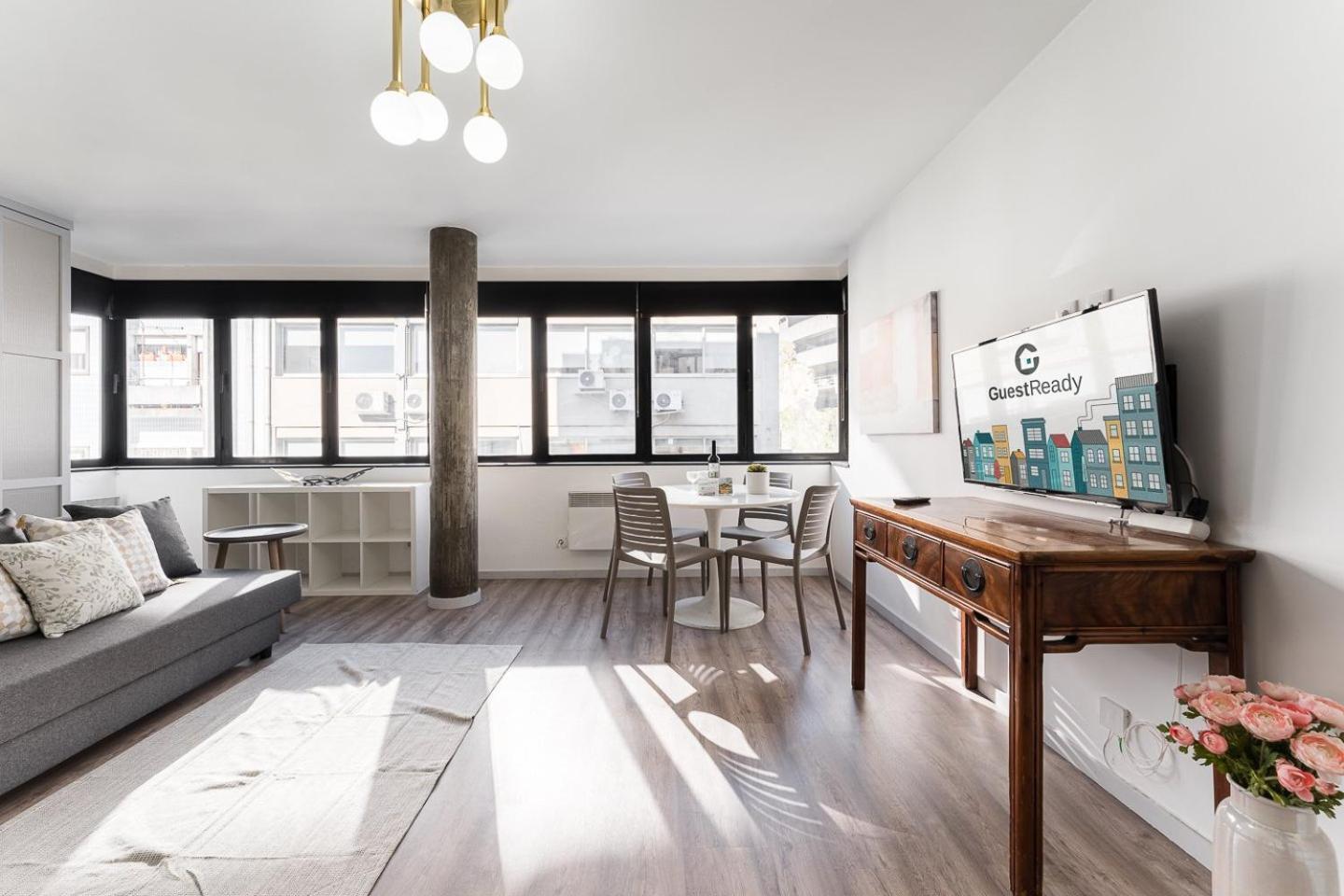 Guestready - Grayscale Apartment Porto Exterior photo