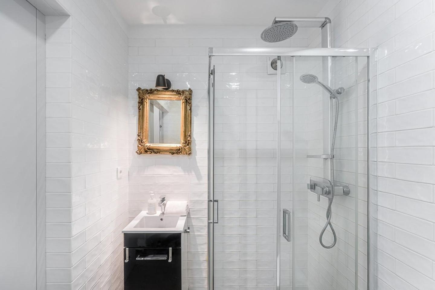 Guestready - Grayscale Apartment Porto Exterior photo